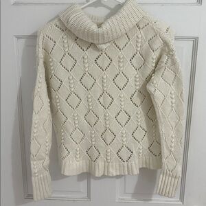 Cozy Knit Turtleneck Sweater. Size small.